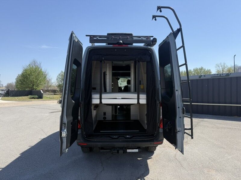2024 Mercedes-Benz Sprinter Crew Van Collinsville OK