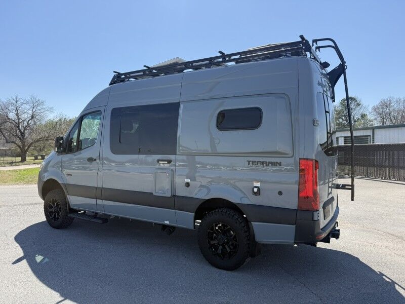 2024 Mercedes-Benz Sprinter Crew Van Collinsville OK