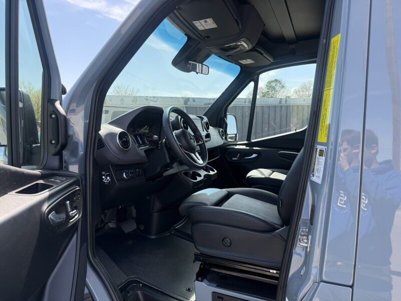 2024 Mercedes-Benz Sprinter Crew Van Collinsville OK