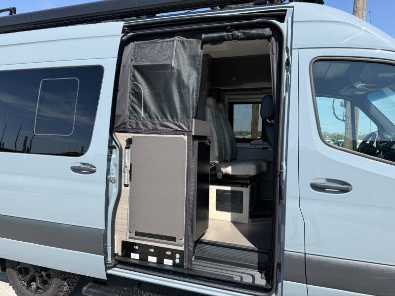 2024 Mercedes-Benz Sprinter Crew Van Collinsville OK