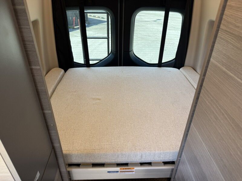 2024 Mercedes-Benz Sprinter Crew Van Collinsville OK