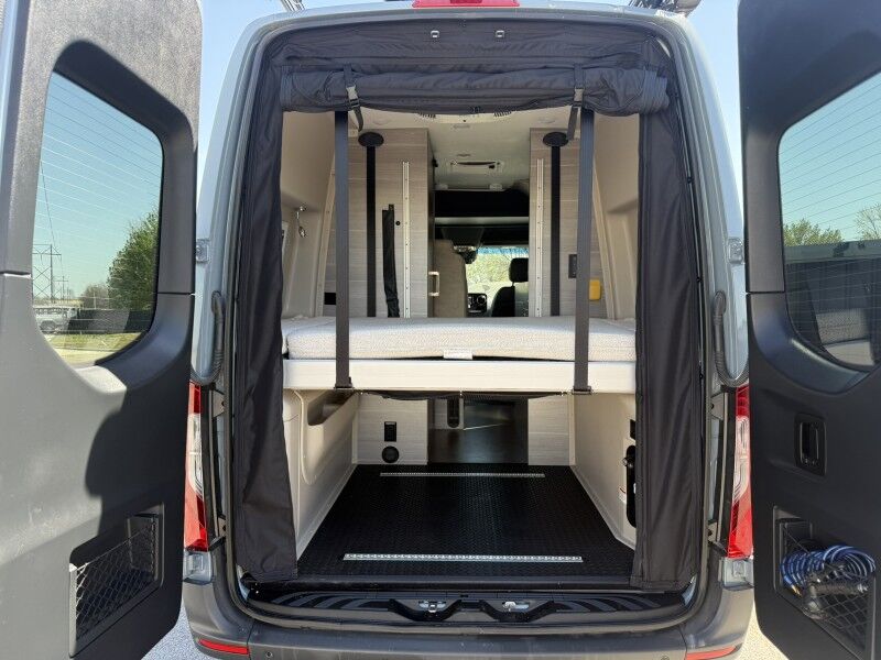 2024 Mercedes-Benz Sprinter Crew Van Collinsville OK