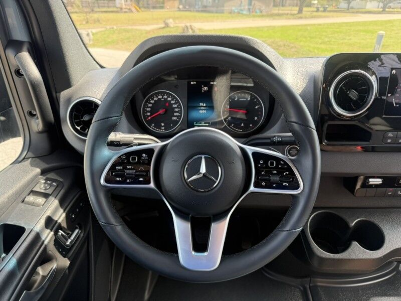 2024 Mercedes-Benz Sprinter Crew Van Collinsville OK