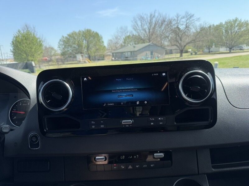 2024 Mercedes-Benz Sprinter Crew Van Collinsville OK