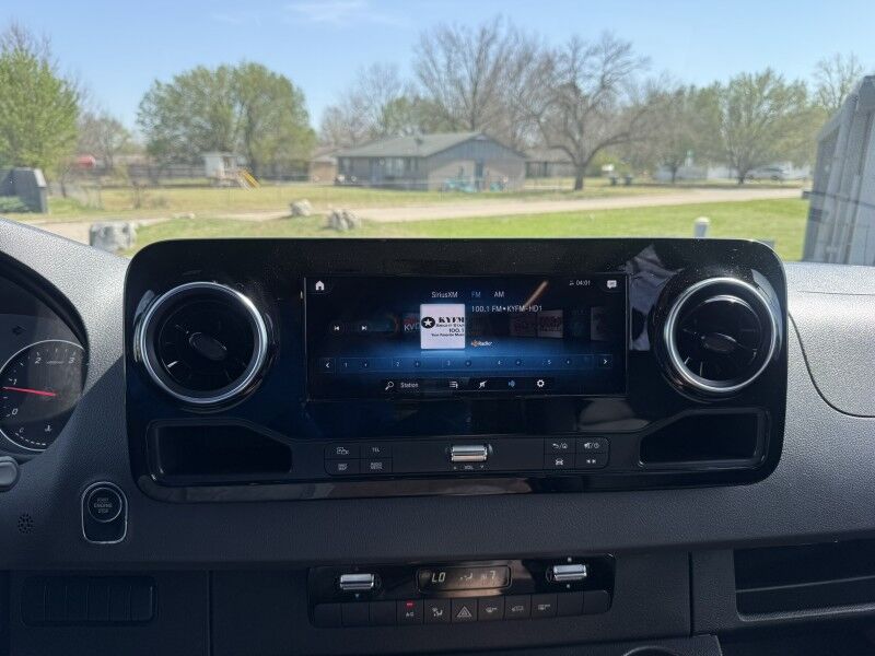 2024 Mercedes-Benz Sprinter Crew Van Collinsville OK