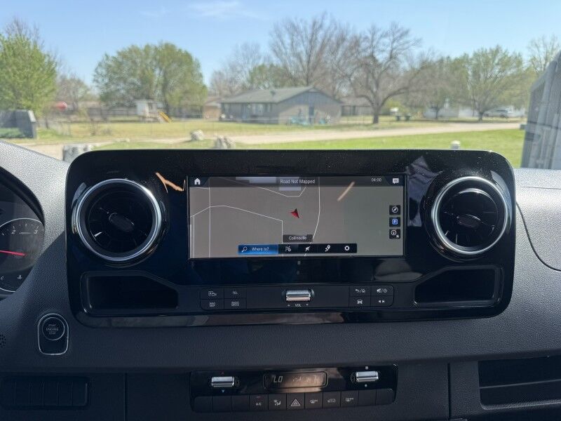 2024 Mercedes-Benz Sprinter Crew Van Collinsville OK