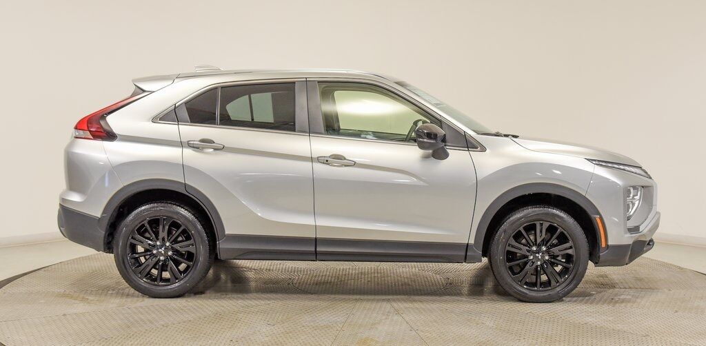 2024 Mitsubishi Eclipse Cross LE Akron
