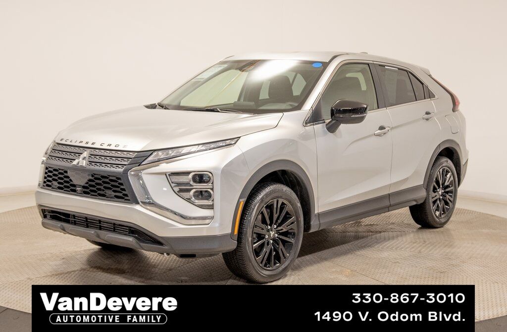 2024 Mitsubishi Eclipse Cross LE Akron