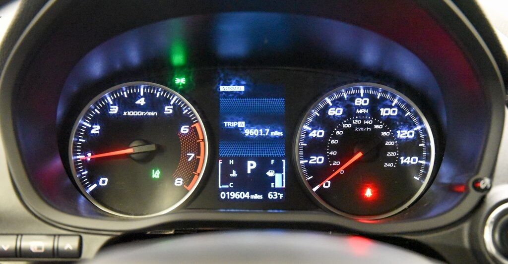 2024 Mitsubishi Eclipse Cross LE Akron