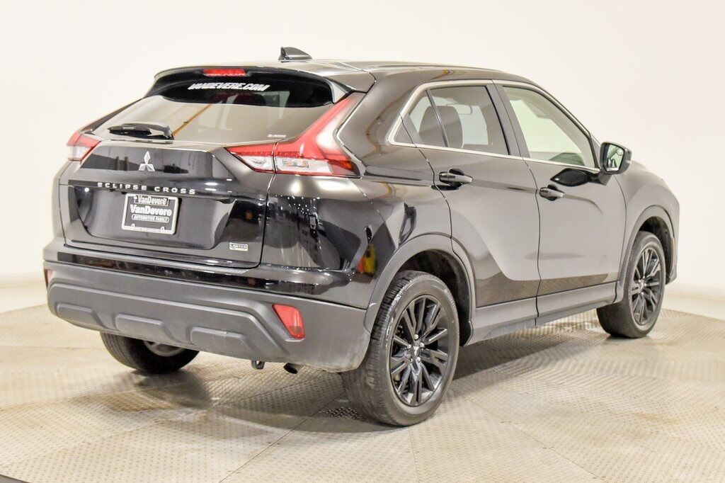 2024 Mitsubishi Eclipse Cross LE Akron OH