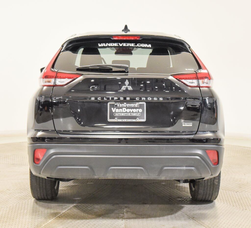 2024 Mitsubishi Eclipse Cross LE Akron OH