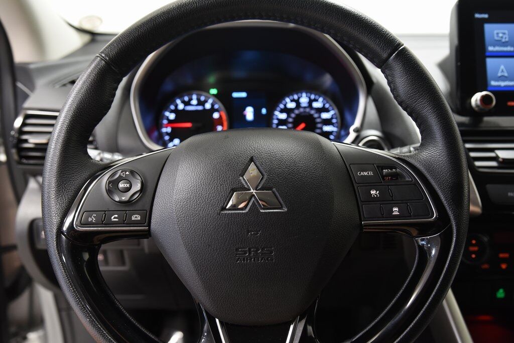 2024 Mitsubishi Eclipse Cross SE Akron