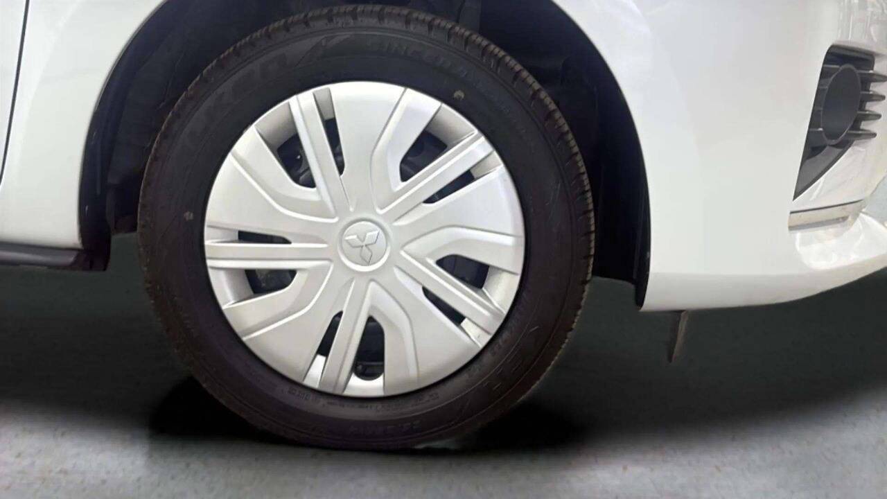 2024 Mitsubishi Mirage ES 4dr Hatchback Chesterfield MI