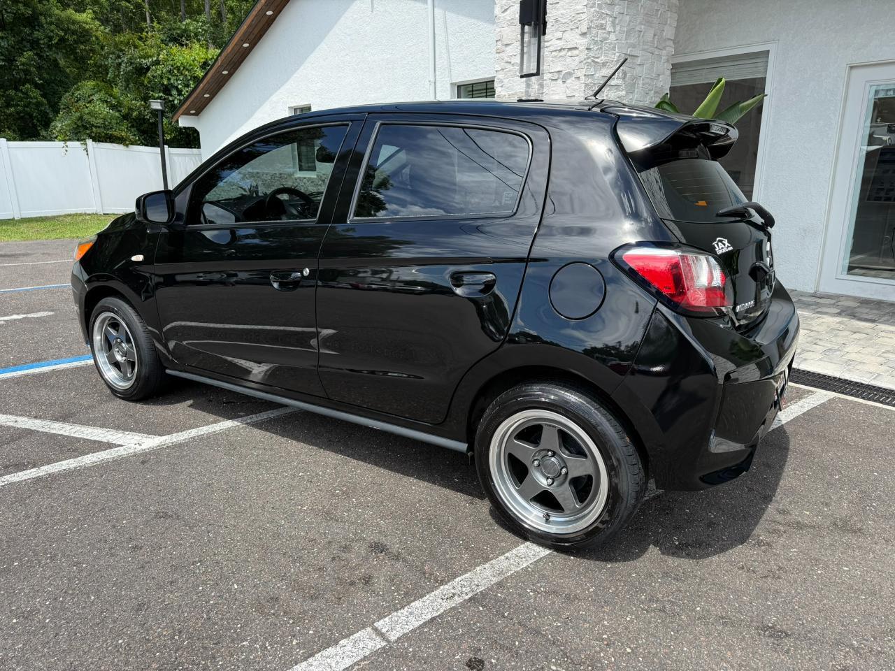 2024 Mitsubishi Mirage ES CVT