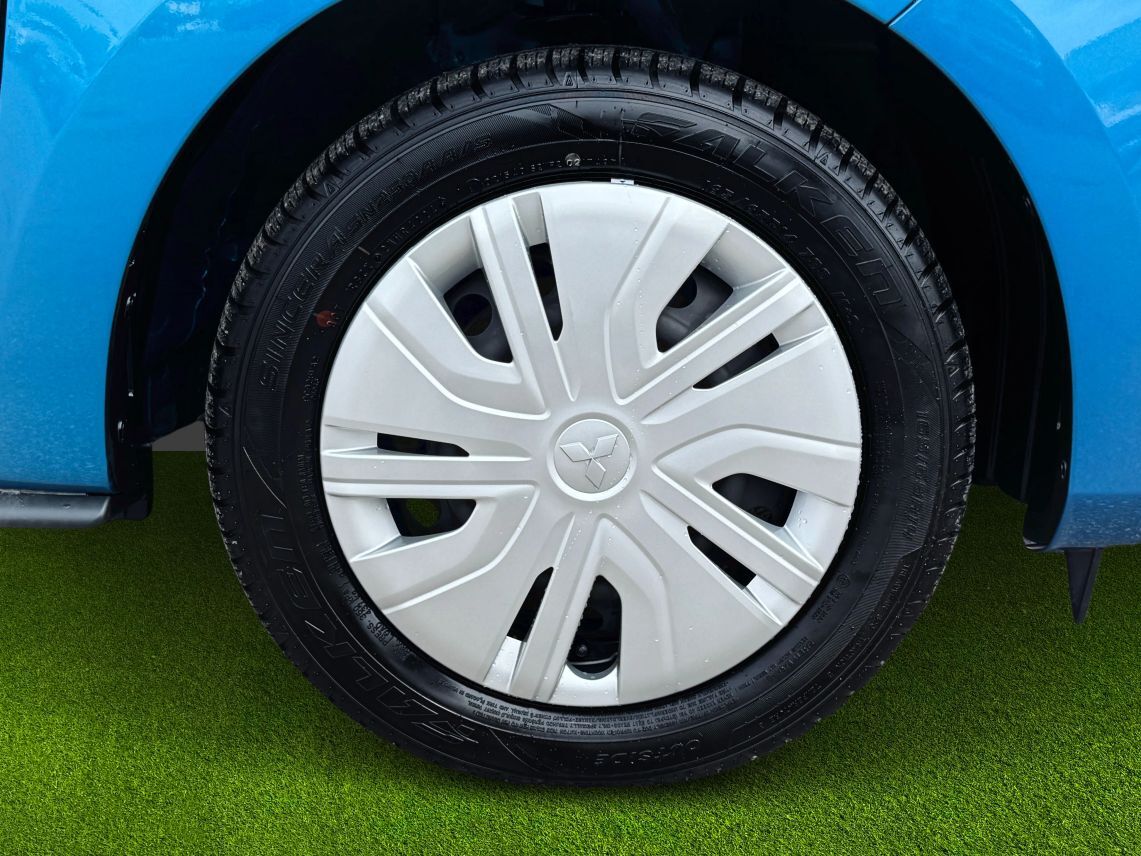 2024 Mitsubishi Mirage LE Hatchback 4D