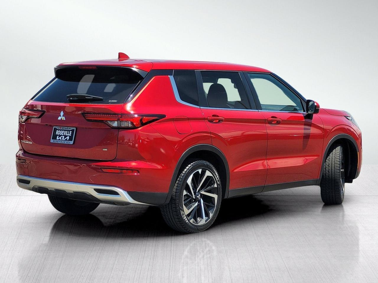 2024 Mitsubishi OUTLANDER SE Roseville CA