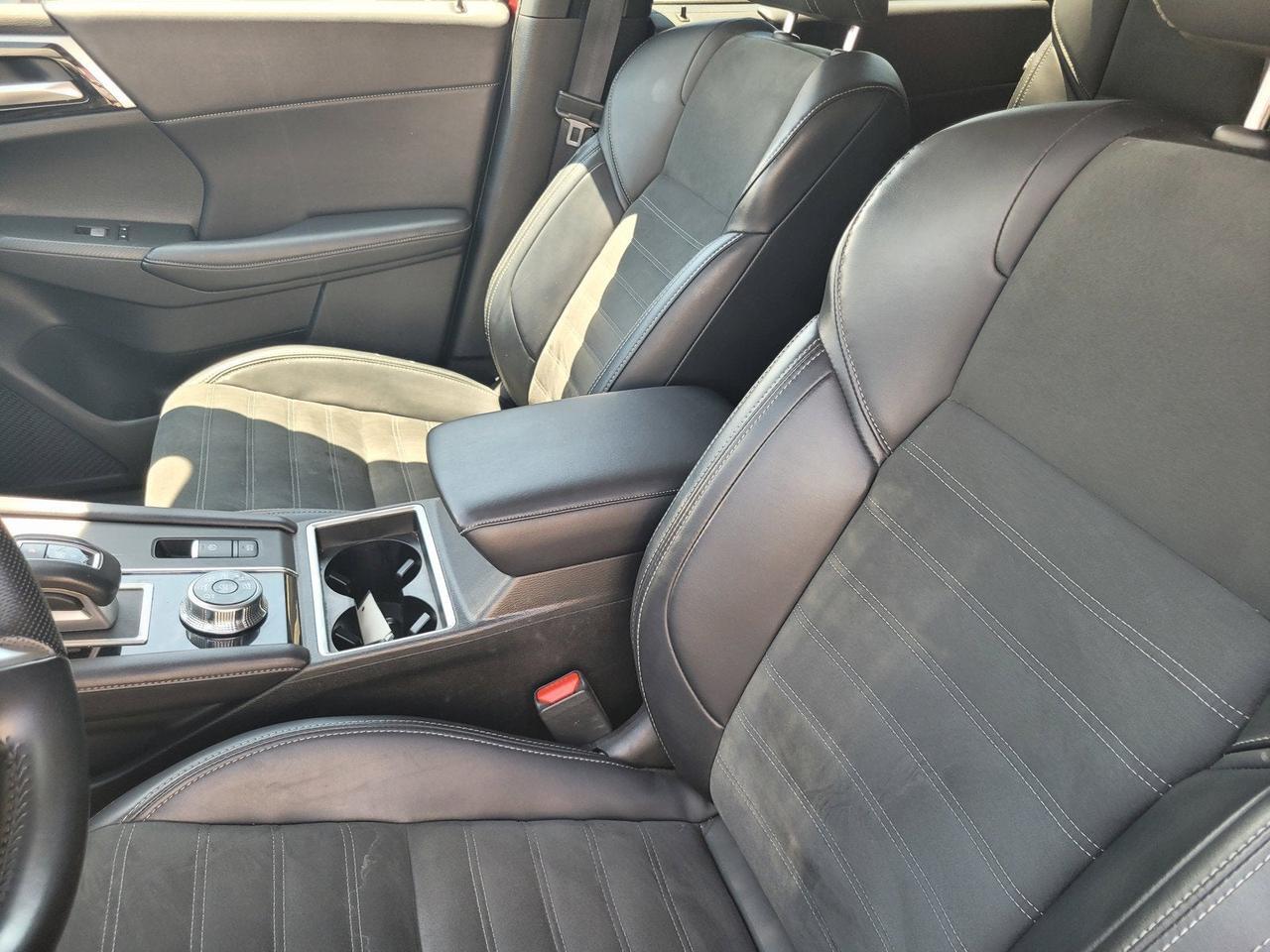 2024 Mitsubishi OUTLANDER SE Roseville CA