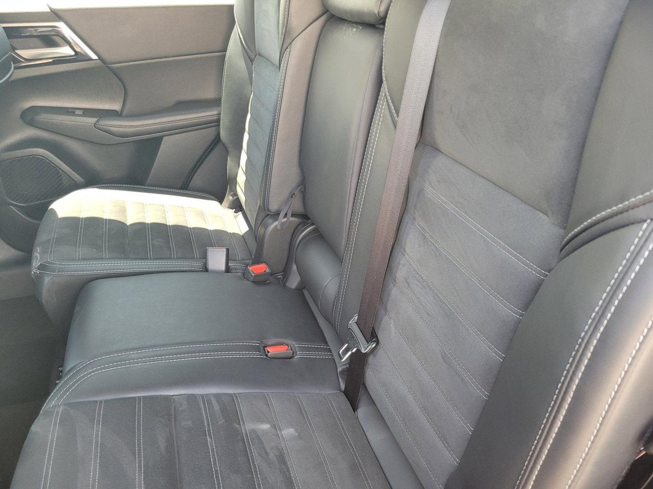 2024 Mitsubishi OUTLANDER SE Roseville CA