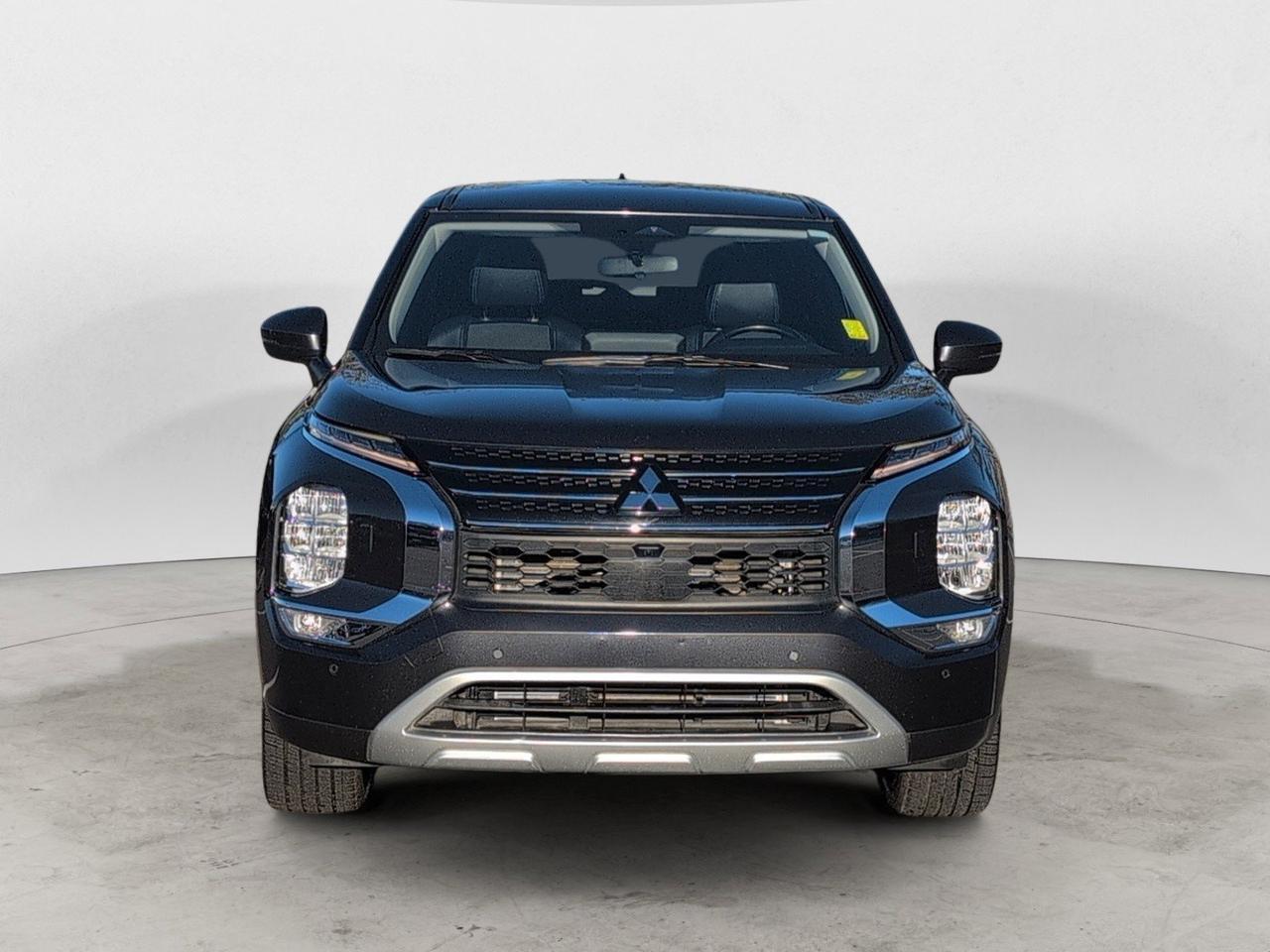 2024 Mitsubishi Outlander Dalton GA