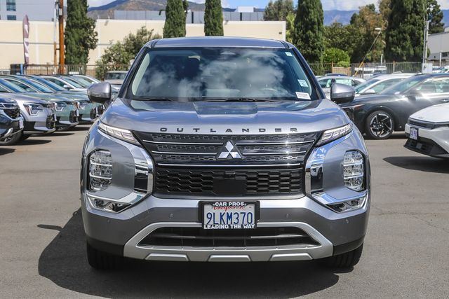 2024 Mitsubishi Outlander