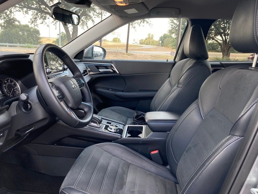 2024 Mitsubishi Outlander San Antonio TX