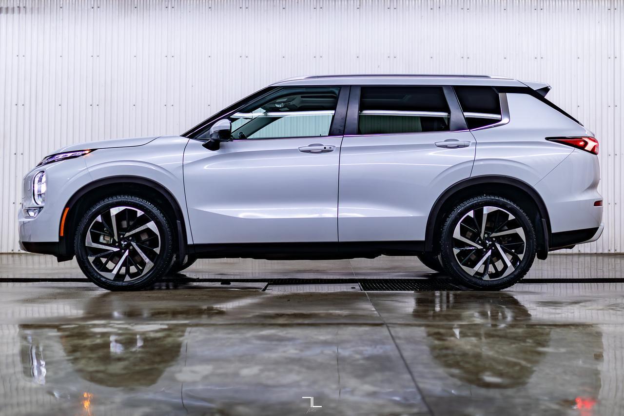 2024 Mitsubishi Outlander AWD SEL Leather Roof Nav Red Deer AB