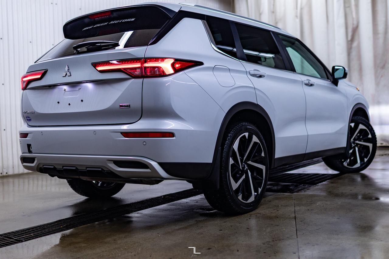 2024 Mitsubishi Outlander AWD SEL Leather Roof Nav Red Deer AB