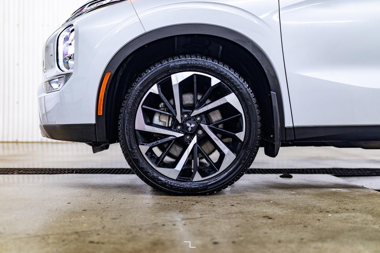 2024 Mitsubishi Outlander AWD SEL Leather Roof Nav Red Deer AB