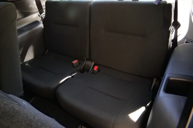 2024 Mitsubishi Outlander ES / CarPlay / Drive Mode Selection / Third Row! High Point NC