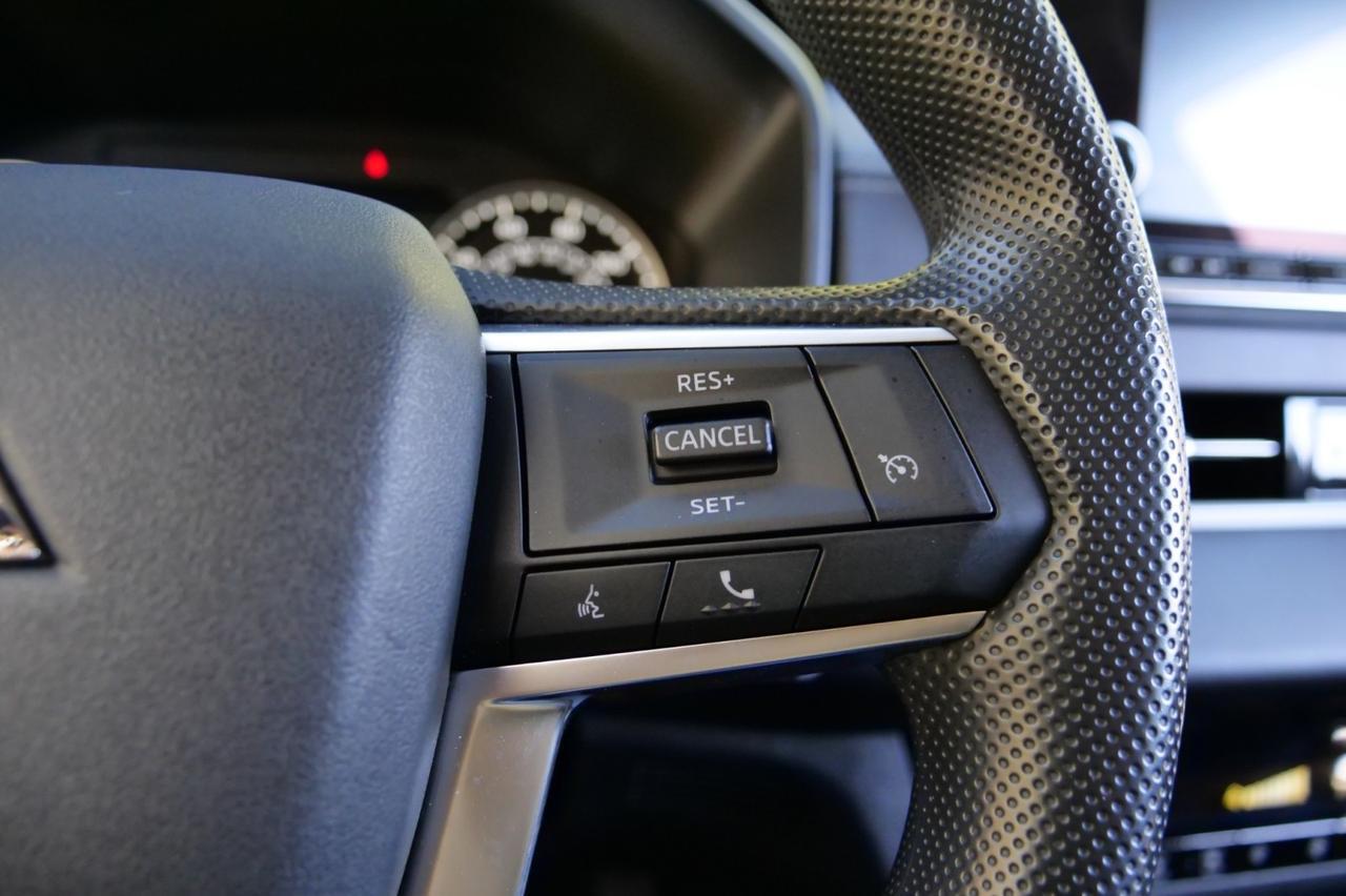 2024 Mitsubishi Outlander ES / CarPlay / Drive Mode Selection / Third Row! Lincolnton NC