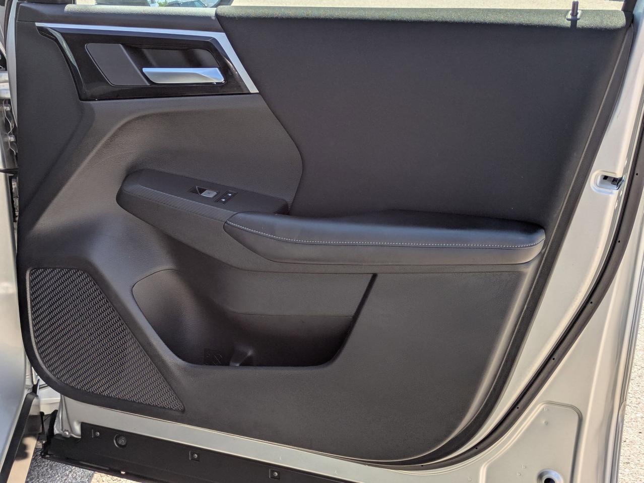2024 Mitsubishi Outlander ES Castroville TX