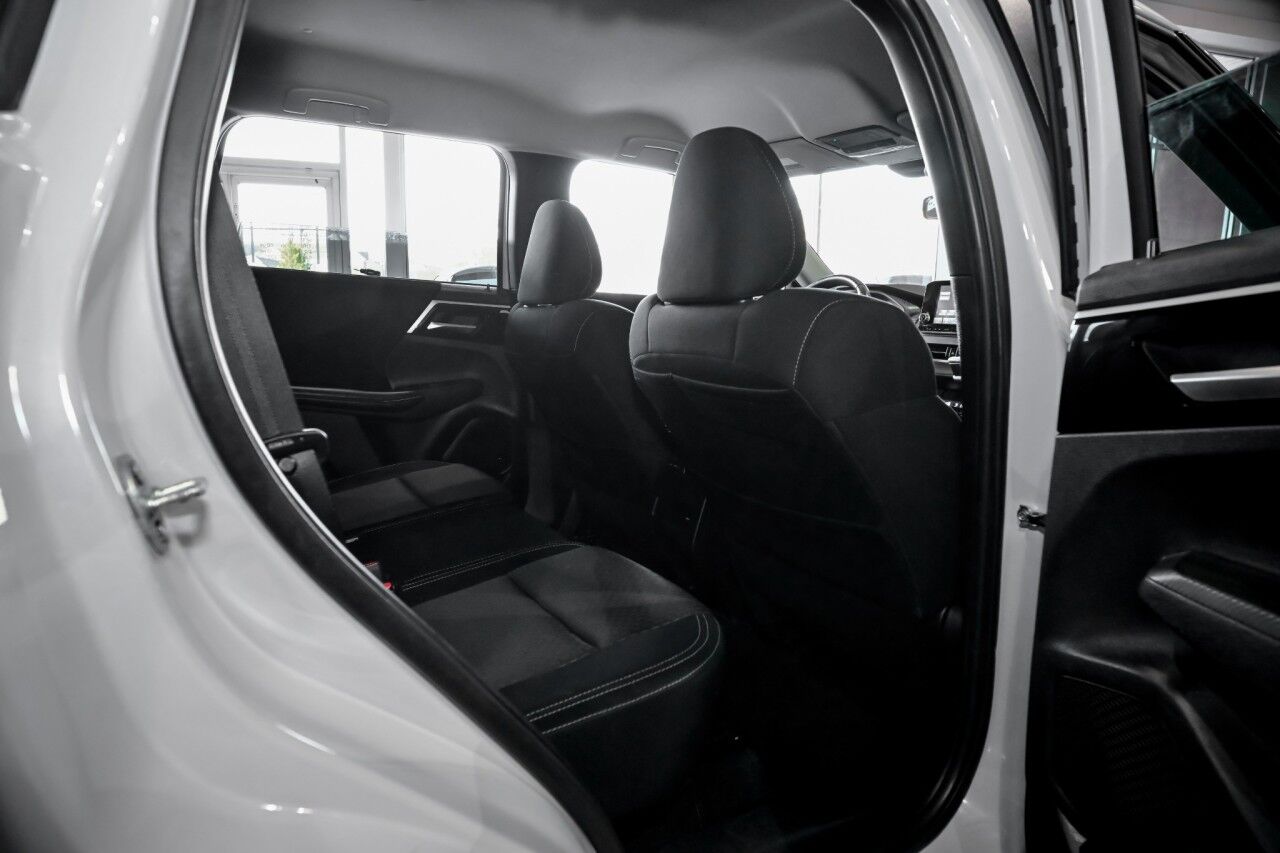 2024 Mitsubishi Outlander ES Springfield NJ