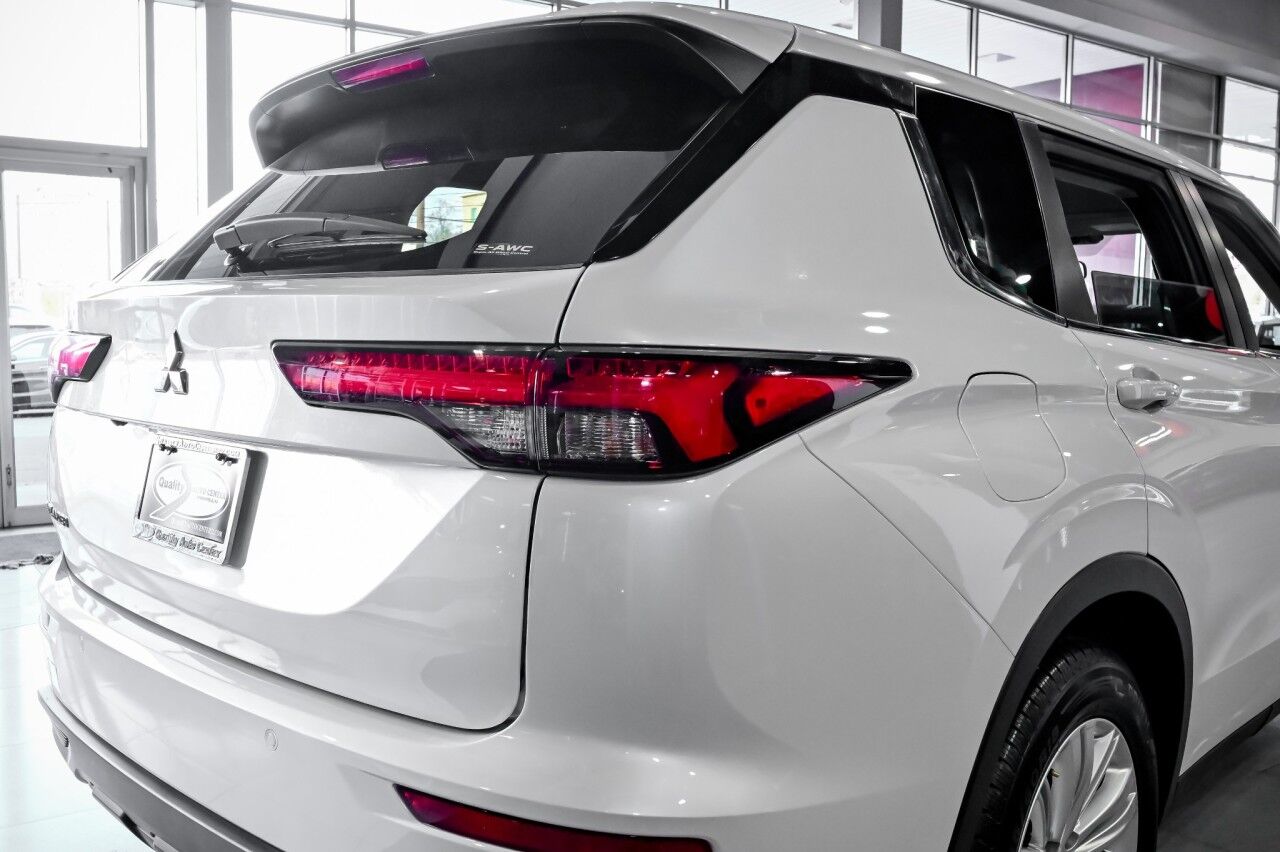 2024 Mitsubishi Outlander ES Springfield NJ