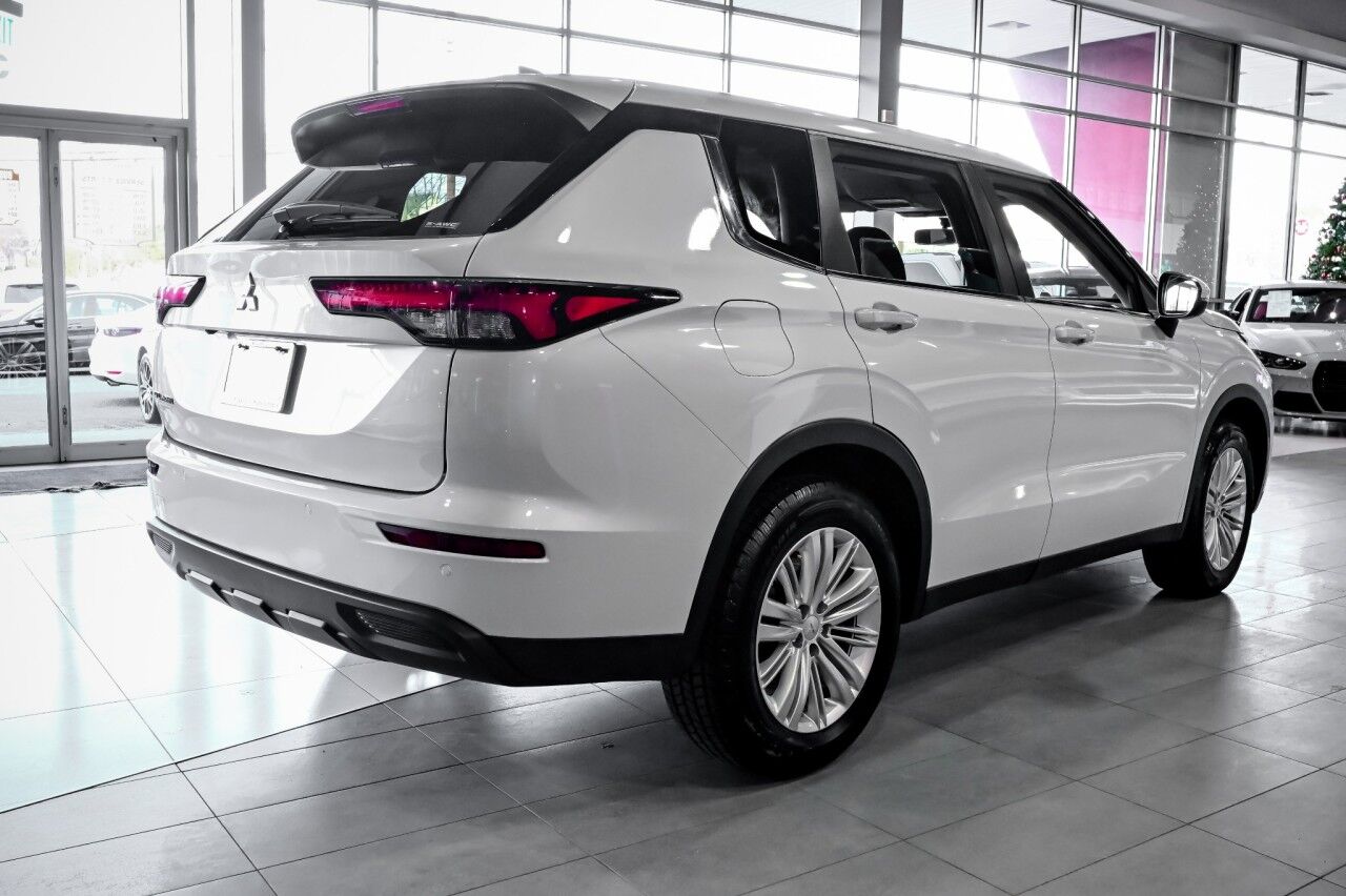 2024 Mitsubishi Outlander ES Springfield NJ