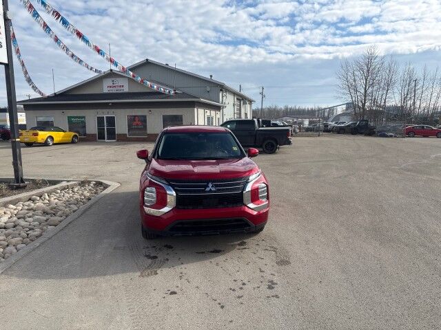 2024 Mitsubishi Outlander ES Whitecourt AB