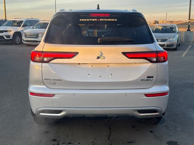 2024 Mitsubishi Outlander GT Premium Grande Prairie AB