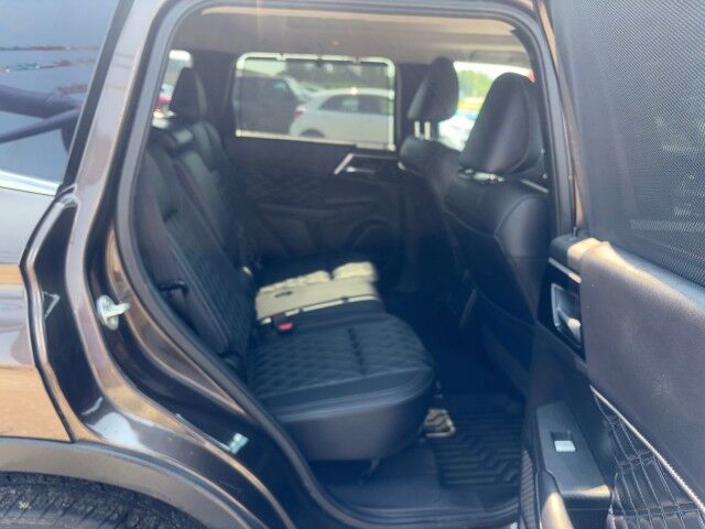 2024 Mitsubishi Outlander GT Whitecourt AB