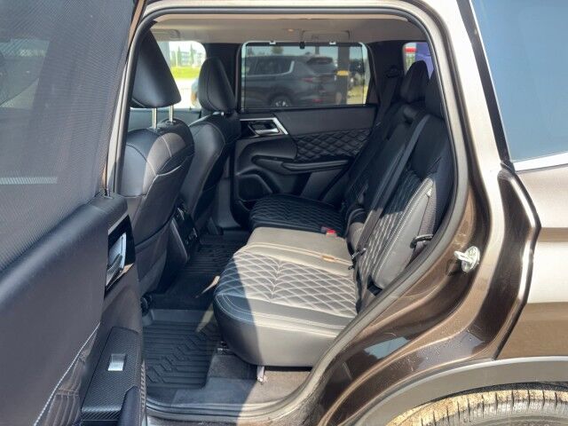 2024 Mitsubishi Outlander GT Whitecourt AB