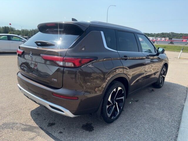 2024 Mitsubishi Outlander GT Whitecourt AB