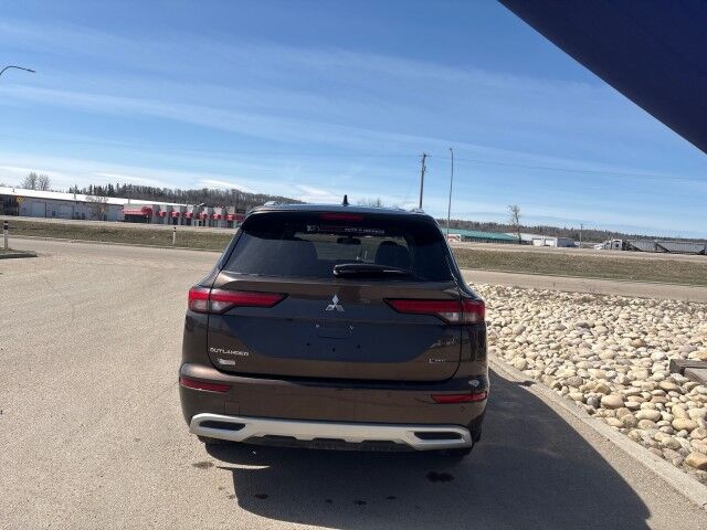 2024 Mitsubishi Outlander GT Whitecourt AB