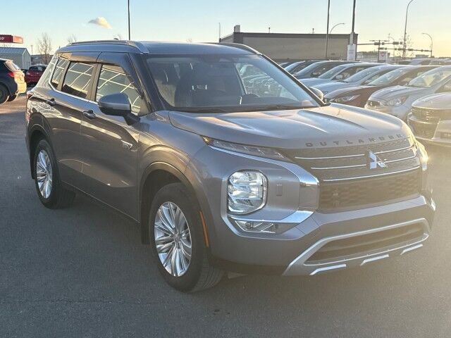 2024 Mitsubishi Outlander PHEV LE Whitecourt AB