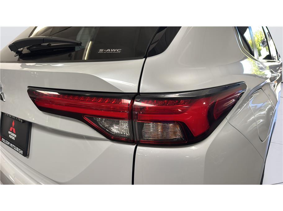 2024 Mitsubishi Outlander PHEV SE Sport Utility 4D Folsom CA