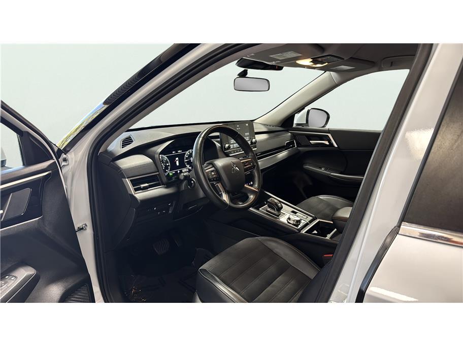 2024 Mitsubishi Outlander PHEV SE Sport Utility 4D Folsom CA