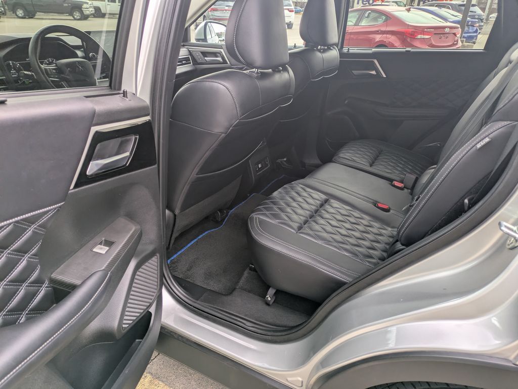 2024 Mitsubishi Outlander PHEV SEL Mountain Home ID