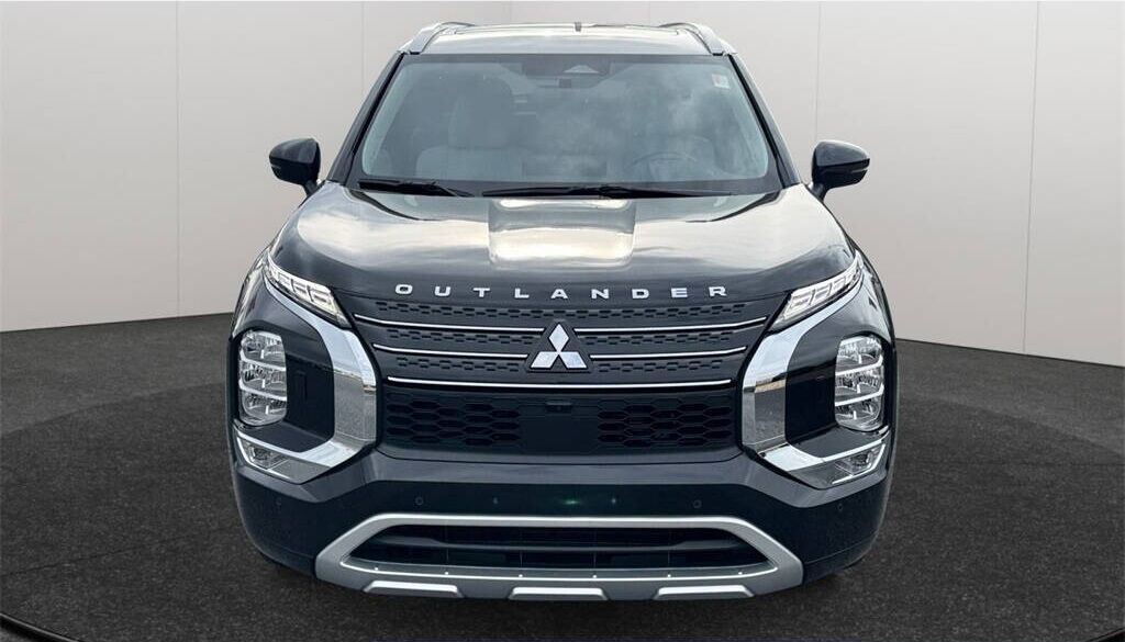 2024 Mitsubishi Outlander PHEV SEL Platinum Edition Knoxville TN