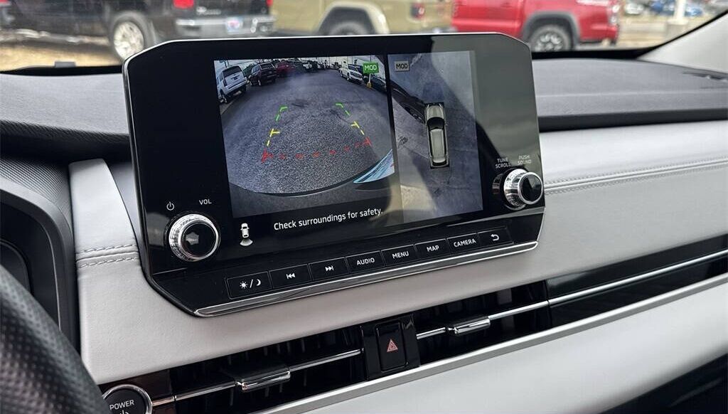 2024 Mitsubishi Outlander PHEV SEL Platinum Edition Knoxville TN