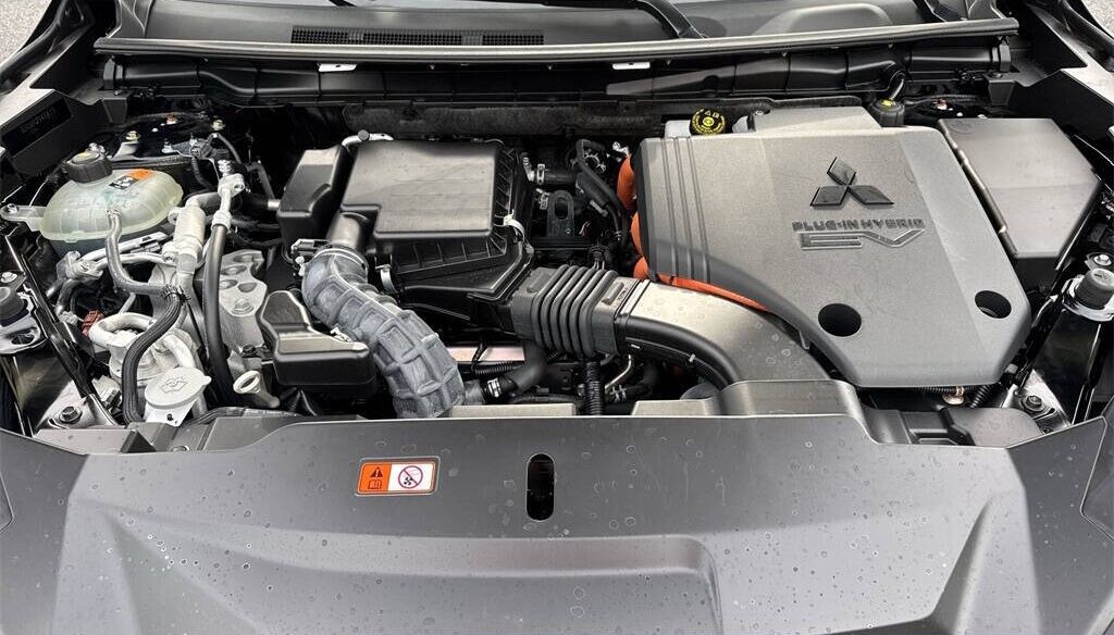 2024 Mitsubishi Outlander PHEV SEL Platinum Edition Knoxville TN