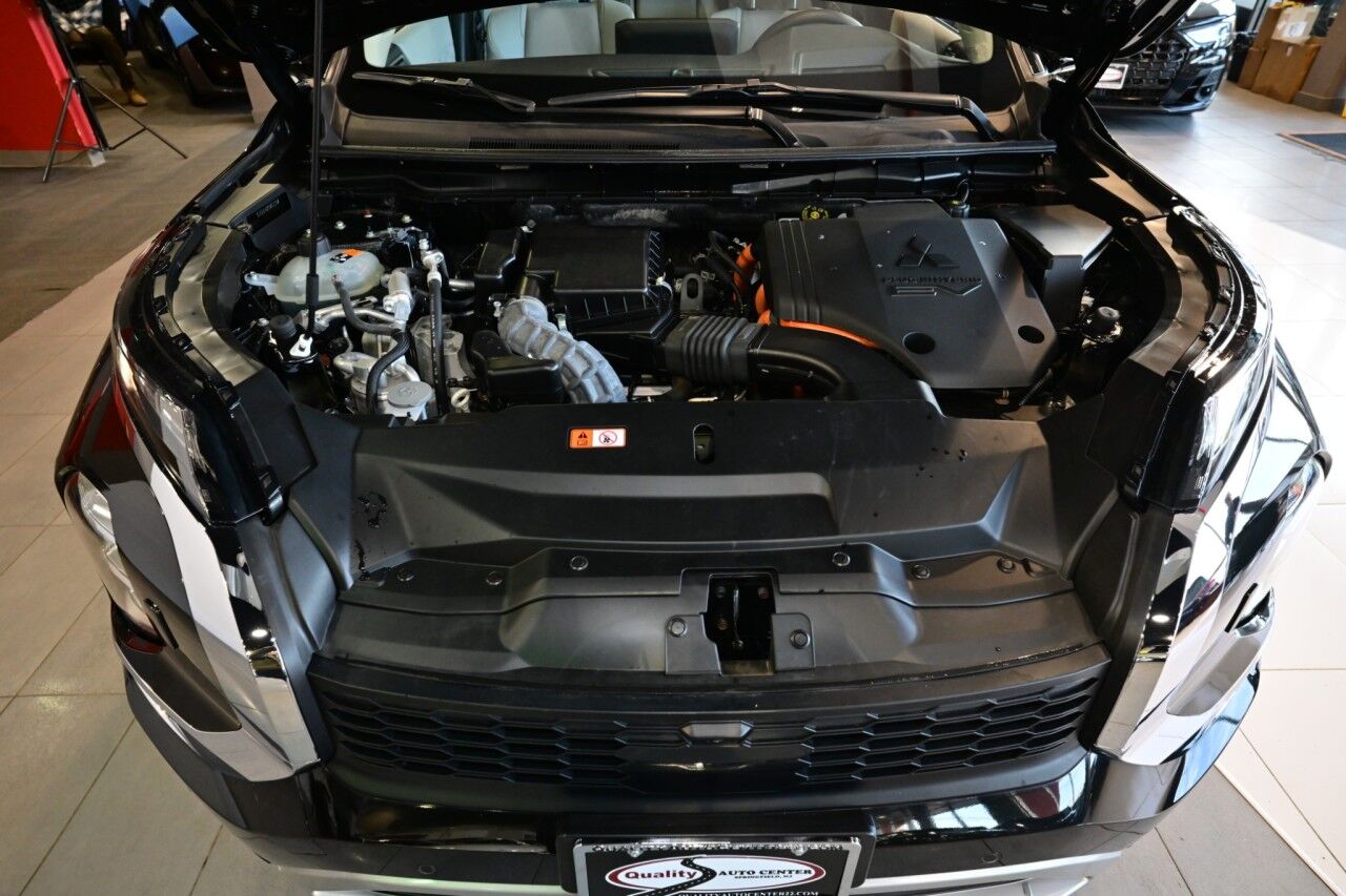 2024 Mitsubishi Outlander Plug-In Hybrid SEL Black Edition Springfield NJ