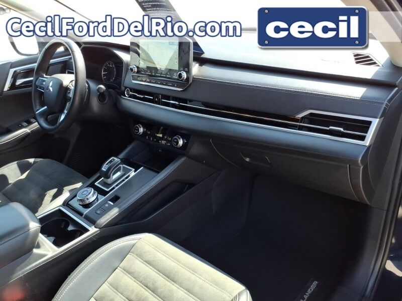 2024 Mitsubishi Outlander SE Del Rio TX