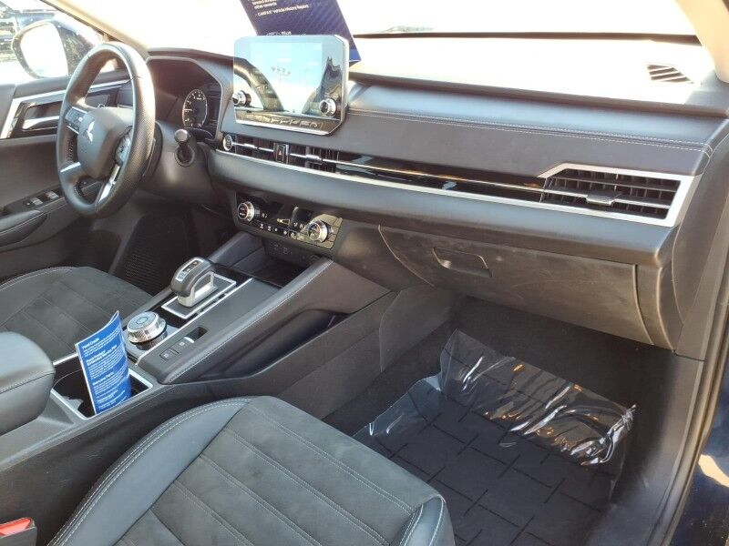 2024 Mitsubishi Outlander SE Del Rio TX